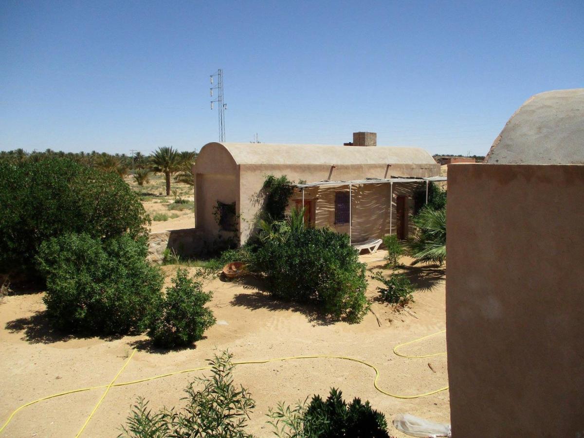 Grand Sud, La Maison De Sable Douz Exteriör bild