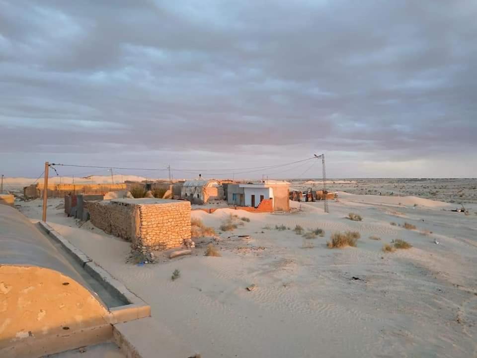 Grand Sud, La Maison De Sable Douz Exteriör bild